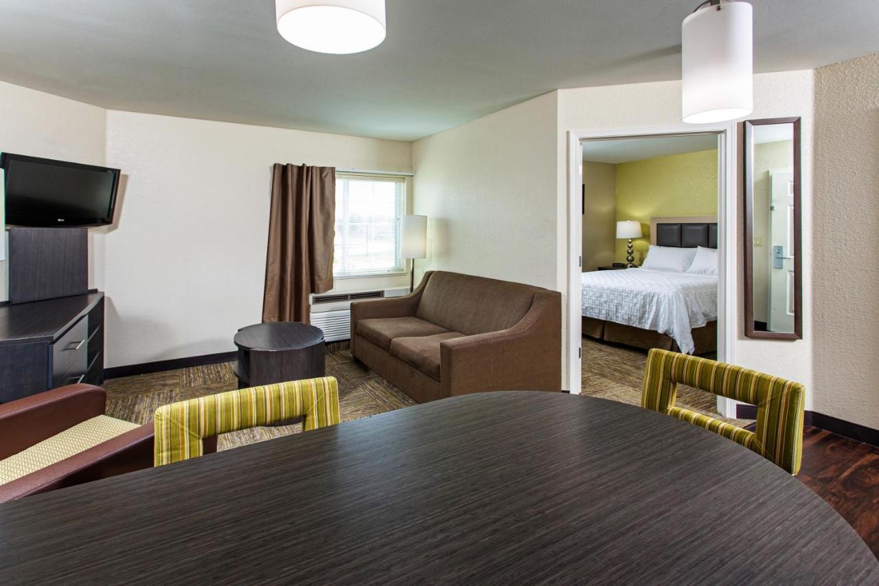 Candlewood Suites Appleton By Ihg Exterior photo