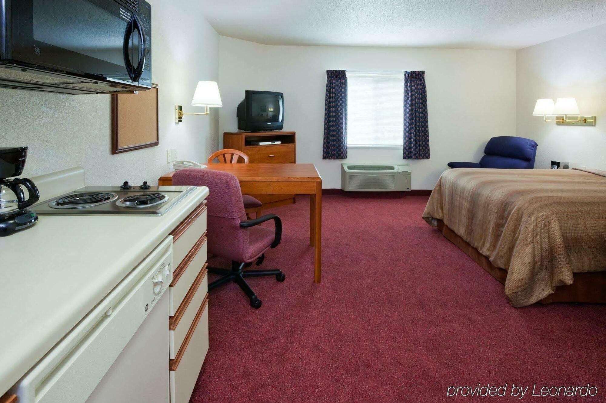 Candlewood Suites Appleton By Ihg Exterior photo