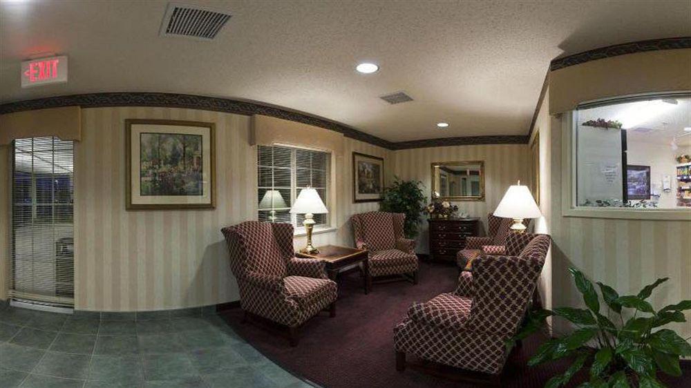 Candlewood Suites Appleton By Ihg Exterior photo