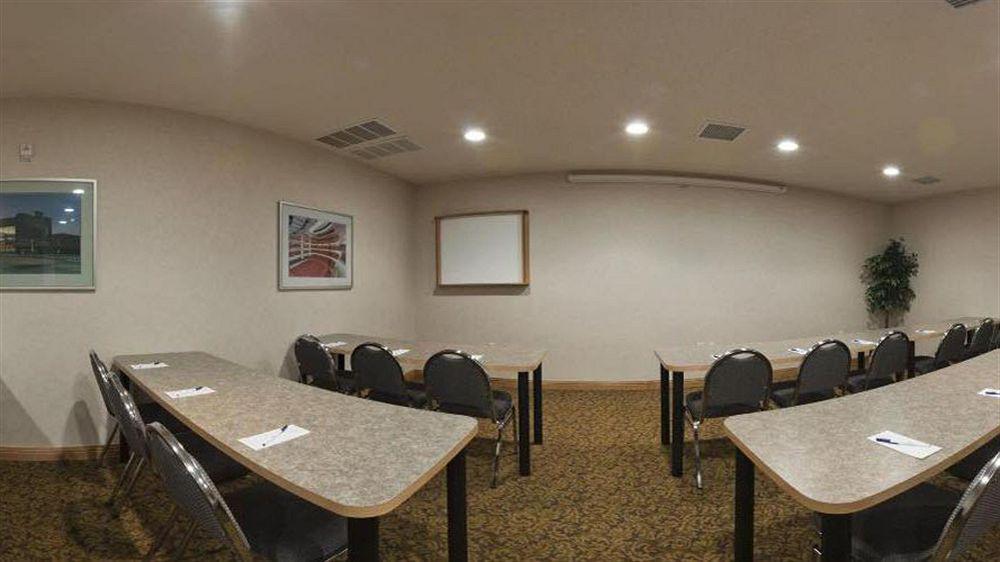 Candlewood Suites Appleton By Ihg Exterior photo